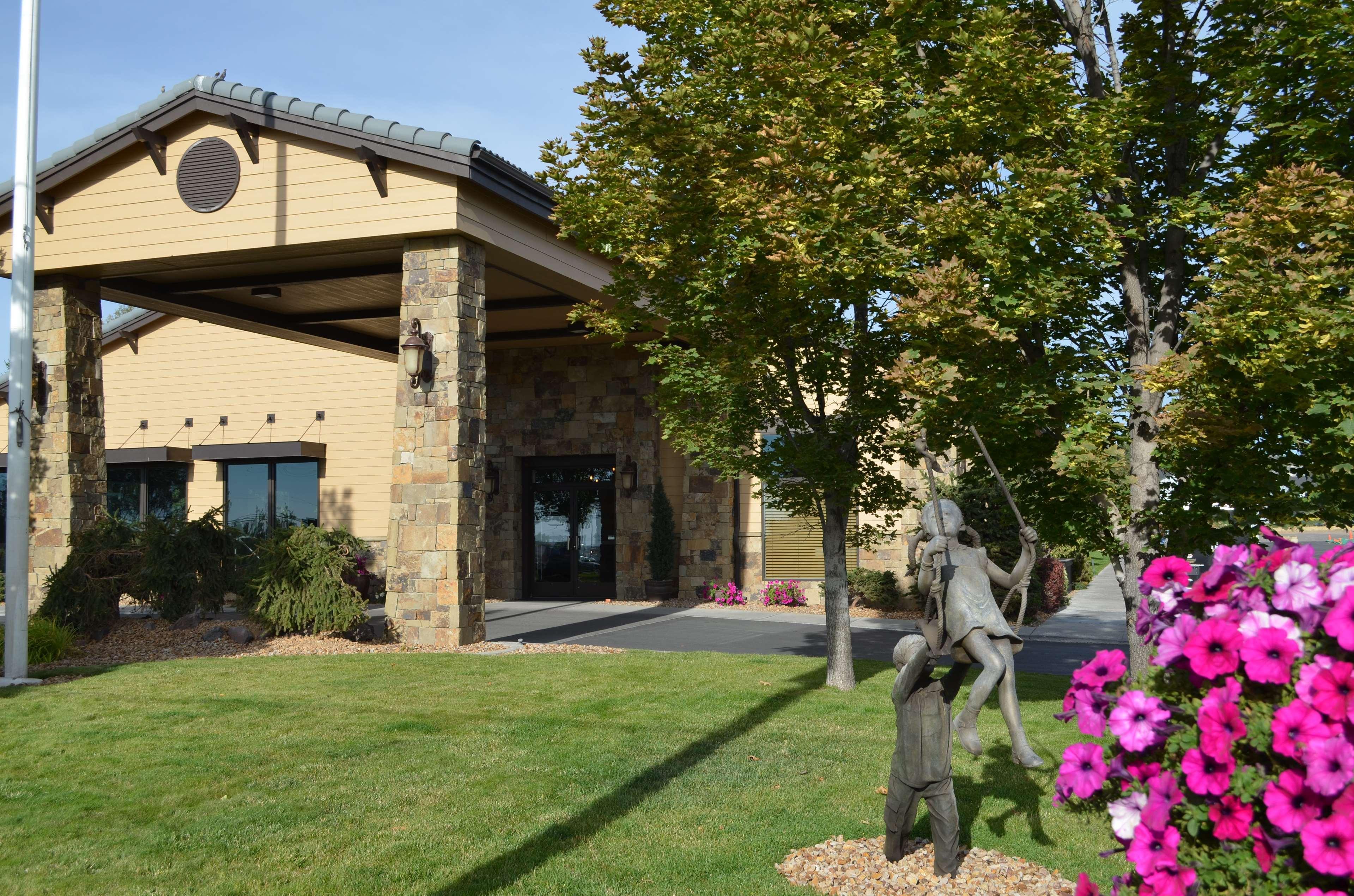 Best Western Rory & Ryan Inns Burns Exterior photo