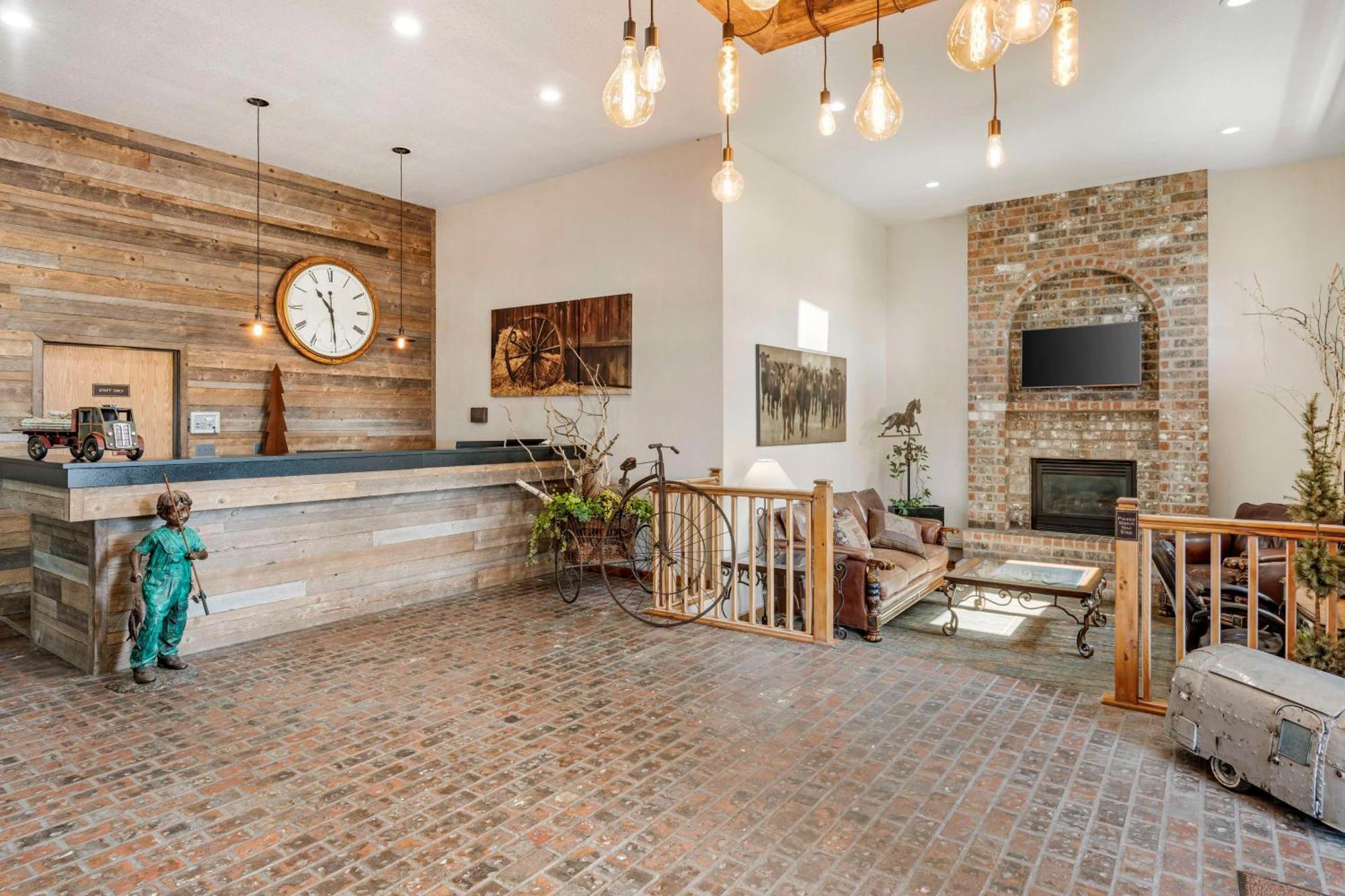 Best Western Rory & Ryan Inns Burns Exterior photo