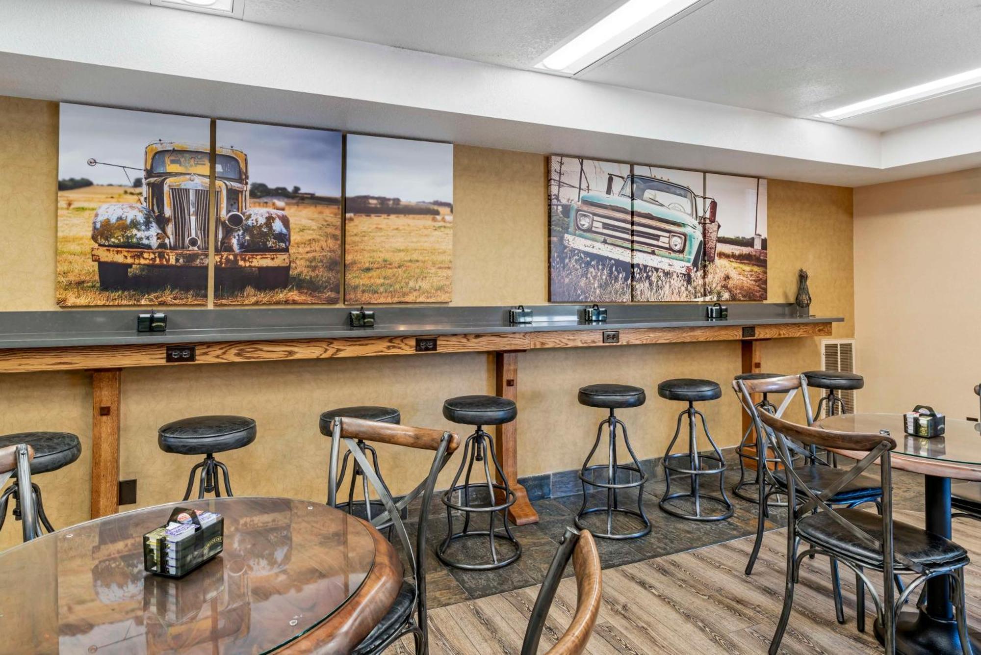 Best Western Rory & Ryan Inns Burns Exterior photo
